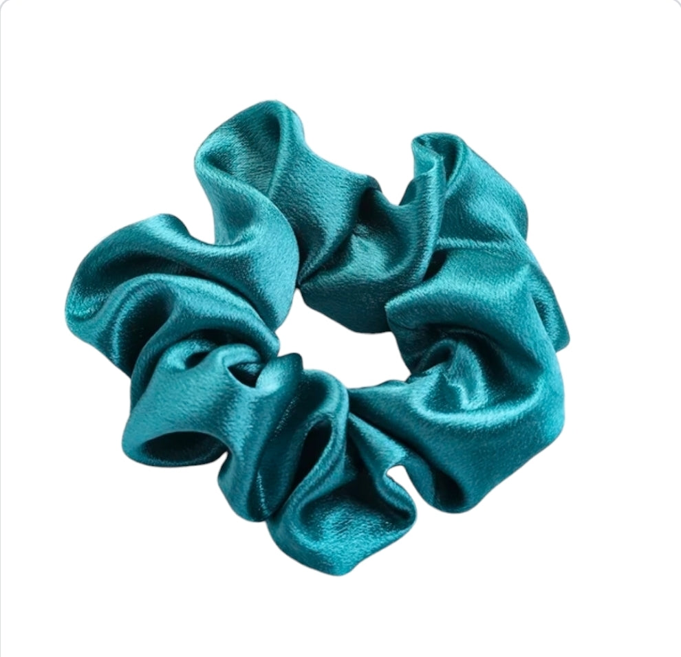 Satin Scrunchie in Green